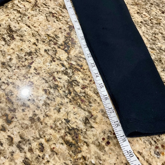 Bay Beauty Black Long Sleeve Top, Embellished Cross sz M (marked 2XL in error) - Picture 5 of 9